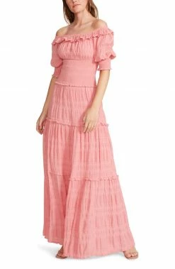 BB Dakota Peasantries Dress