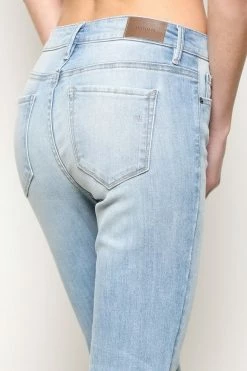 Hidden Jeans Happi MR Basic Crop Flare Jean Bottoms