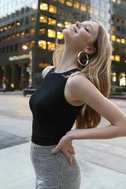 Nikibiki Rey Ribbed Black Highneck Crop Top