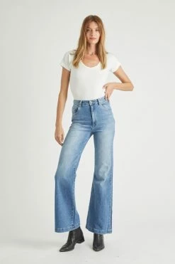 Rolla's Jeans Eastcoast Blue Flare Jean Bottoms