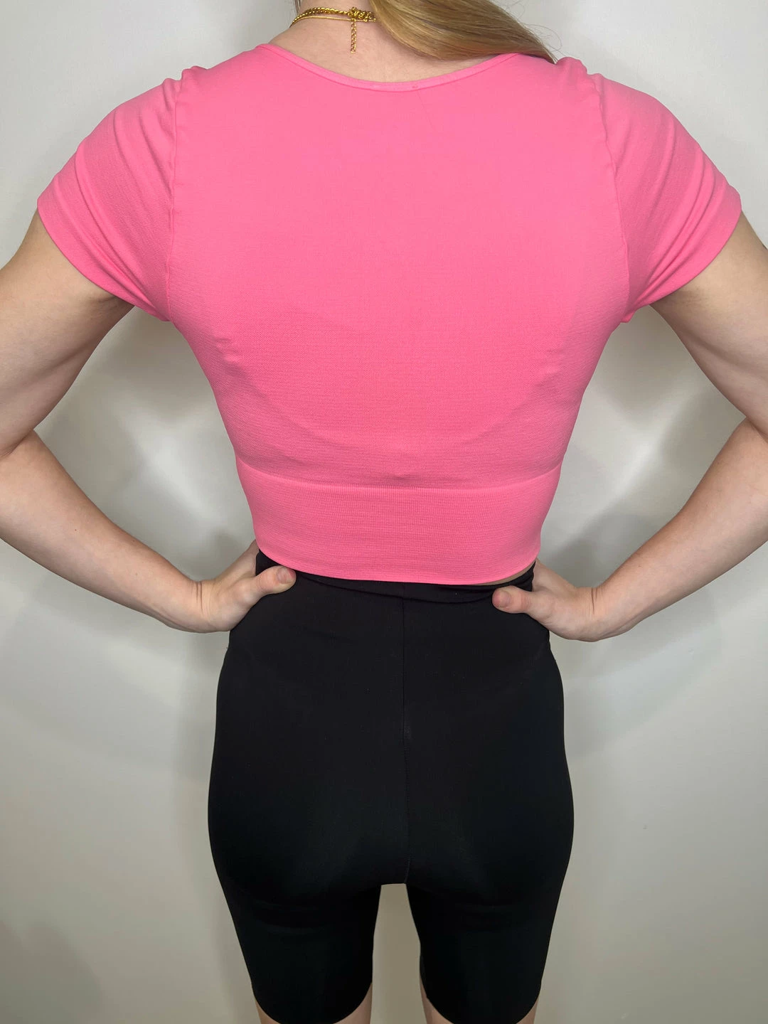 Nikibiki Lia Short Sleeve Bubble Gum Square Neck Crop Top Tops 5 Nikibiki Lia Short Sleeve Bubble Gum Square Neck Crop Top Tops