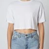 NIA Basic White Cropped Tee 2 NIA Basic White Cropped Tee