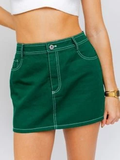Le Lis Bailey Green Mini Skirt