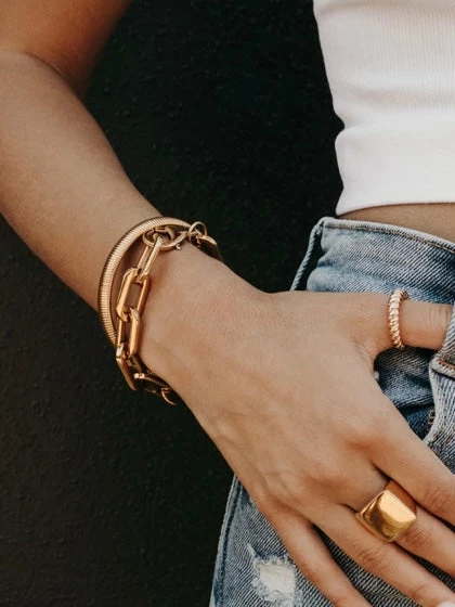 Sahira ACCESSORIES Dylan Chunky Ring 5 Sahira ACCESSORIES Dylan Chunky Ring